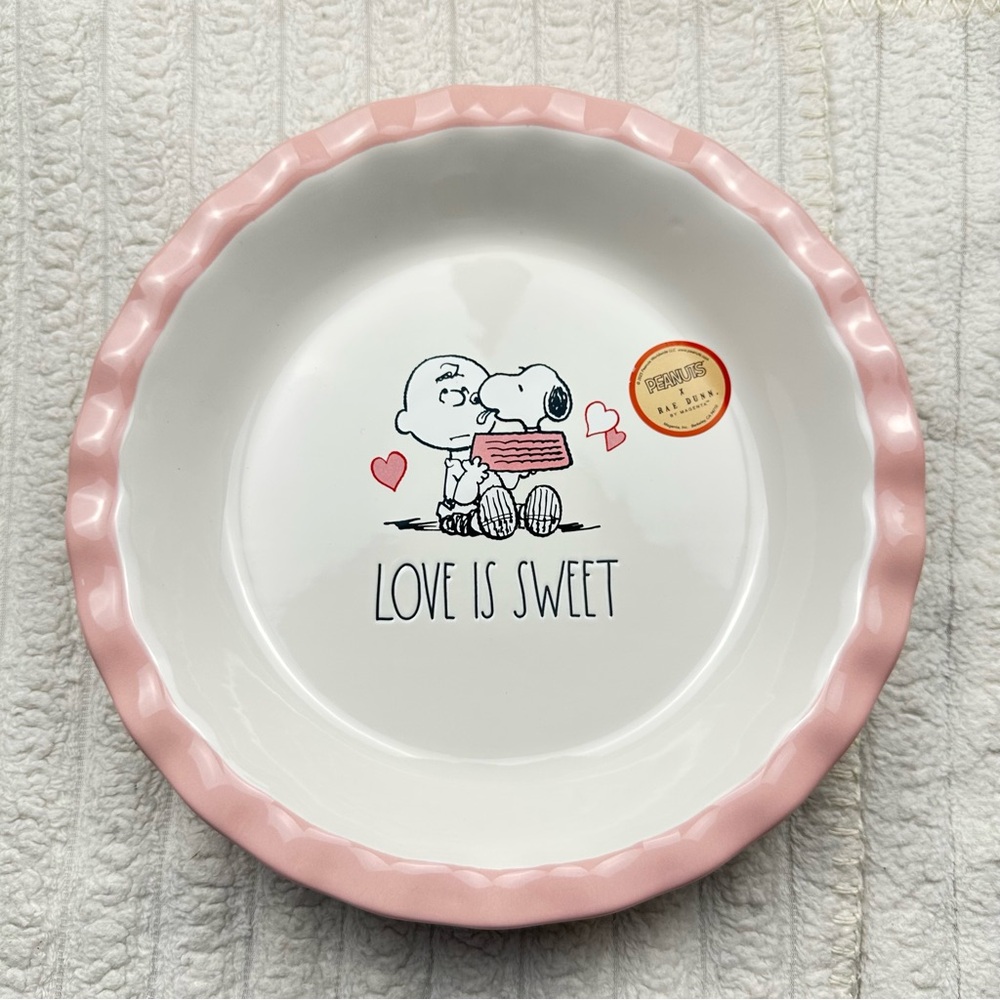 Rae Dunn Snoopy Peanuts Baking Dish Bakeware